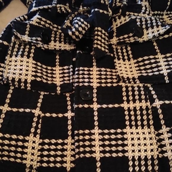 Black and white check in peacoat - Picture 3 of 5